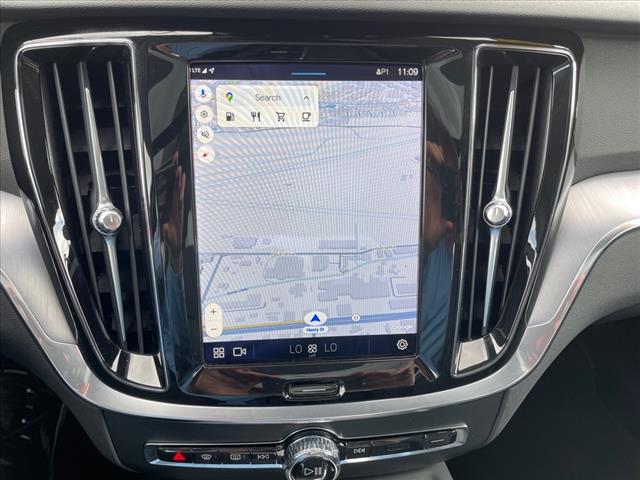 2024 Volvo S60 B5 Core Dark Theme - Photo 29