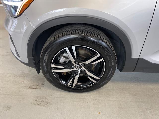 2025 Volvo XC40 B5 Core Bright Theme - Photo 29