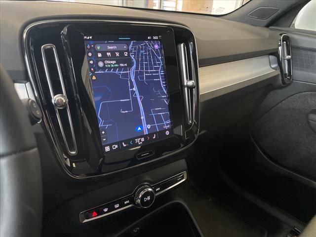 2025 Volvo XC40 B5 Core Bright Theme - Photo 29