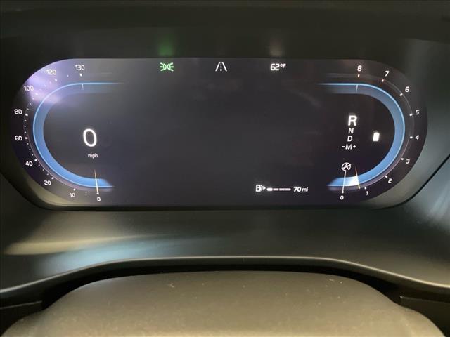 2023 Volvo XC40 B5 Plus Dark Theme - Photo 29