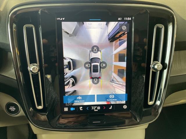 2024 Volvo XC40 B5 Plus Dark Theme - Photo 29