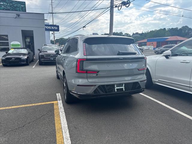2025 Volvo EX90 Twin Motor Plus - Photo 2