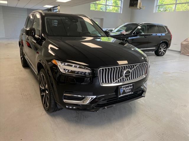 2024 Volvo XC90 B6 Plus Bright Theme 7-Seater - Photo 2