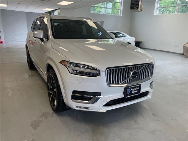 2023 Volvo XC90 B6 Plus 7-Seater - Photo 2