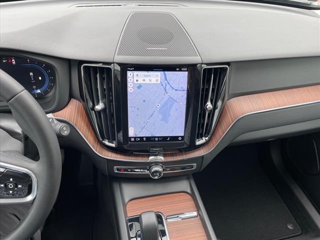 2023 Volvo XC60 B5 Plus Dark Theme - Photo 31