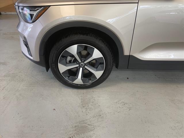 2023 Volvo XC40 B5 Plus Dark Theme - Photo 31