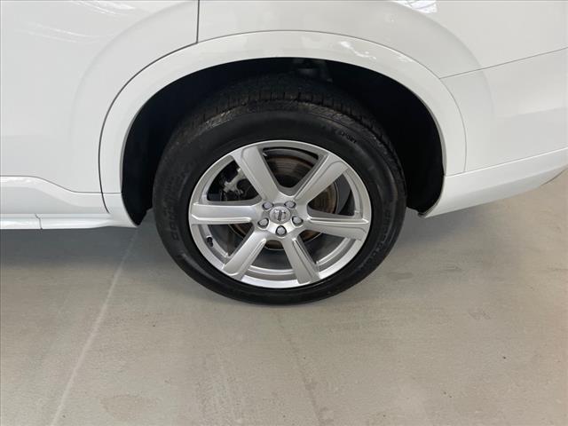 2022 Volvo XC90 T5 Momentum 7 Passenger - Photo 32