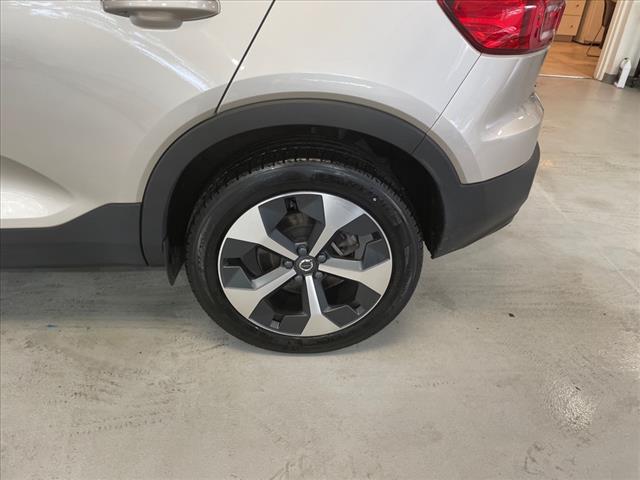 2023 Volvo XC40 B5 Plus Dark Theme - Photo 32