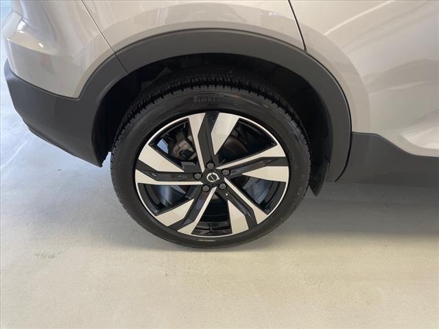 2023 Volvo XC40 B5 Plus Dark Theme - Photo 33
