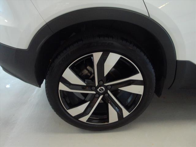 2023 Volvo XC40 B5 Plus Dark Theme - Photo 33