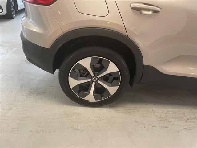 2023 Volvo XC40 B5 Plus Dark Theme - Photo 33