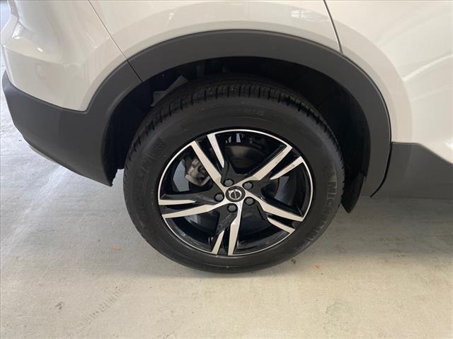 2025 Volvo XC40 B5 Core Bright Theme - Photo 36