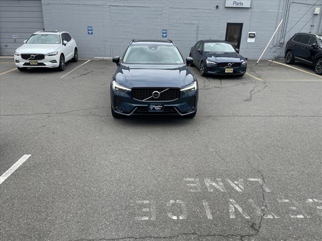 2023 Volvo XC60 B5 Plus Dark Theme - Photo 38