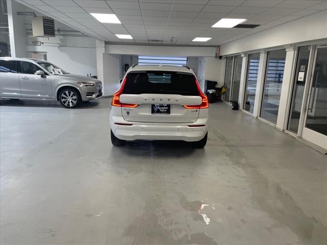 2022 Volvo XC60 B5 Momentum - Photo 39