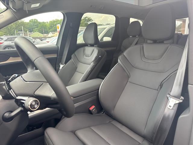 2025 Volvo EX90 Twin Motor Plus - Photo 3