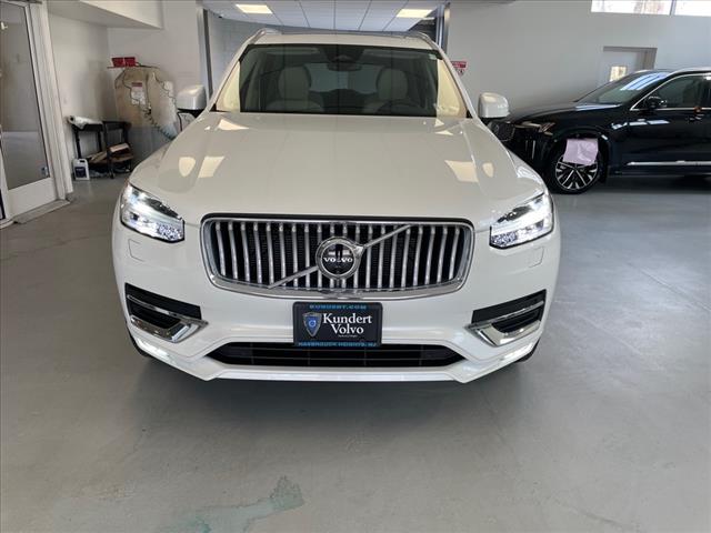 2024 Volvo XC90 B6 Plus Bright Theme 6-Seater - Photo 4