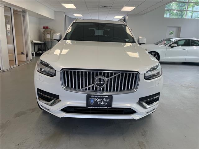 2023 Volvo XC90 B6 Plus 7-Seater - Photo 4