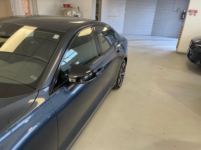 2025 Volvo S60 B5 Core - Photo 5