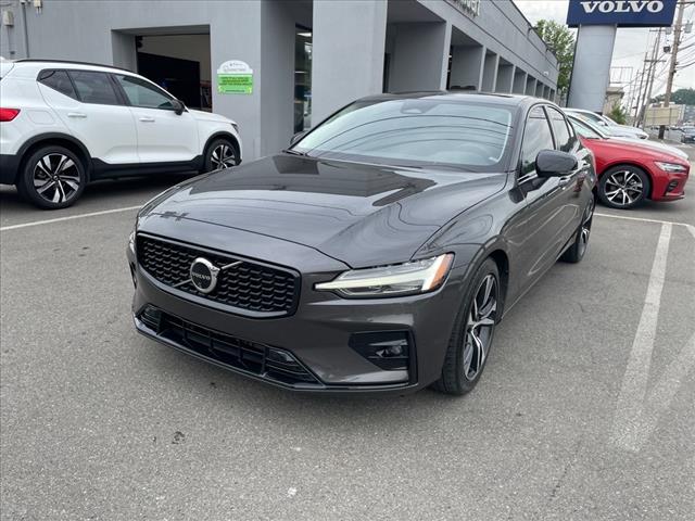 2024 Volvo S60 B5 Plus Dark Theme - Photo 6
