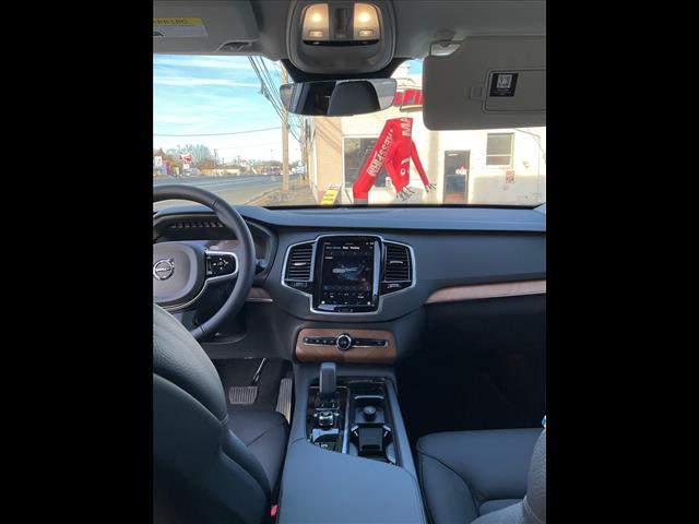 2025 Volvo XC90 B6 Plus 7P - Photo 6