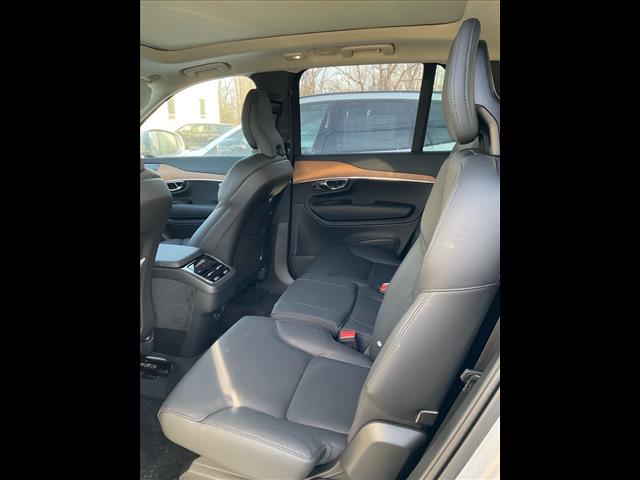 2025 Volvo XC90 B6 Plus 7P - Photo 8