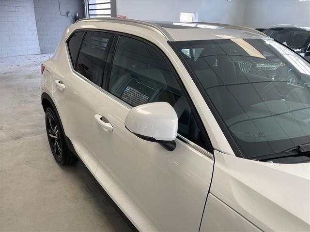 2025 Volvo XC40 B5 Core Bright Theme - Photo 8