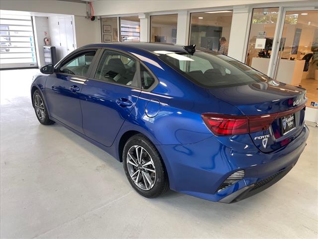 2023 Kia Forte LXS - Photo 9