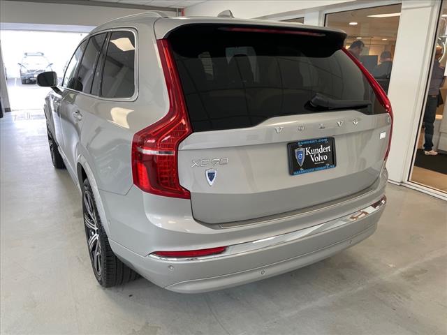 2024 Volvo XC90 Recharge T8 Ultimate Bright Theme 7-Seater - Photo 9