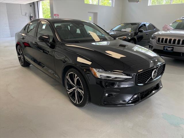 2024 Volvo S60 B5 Core Dark Theme, 7JRL12TK9RG324301, Stock Number: 32426