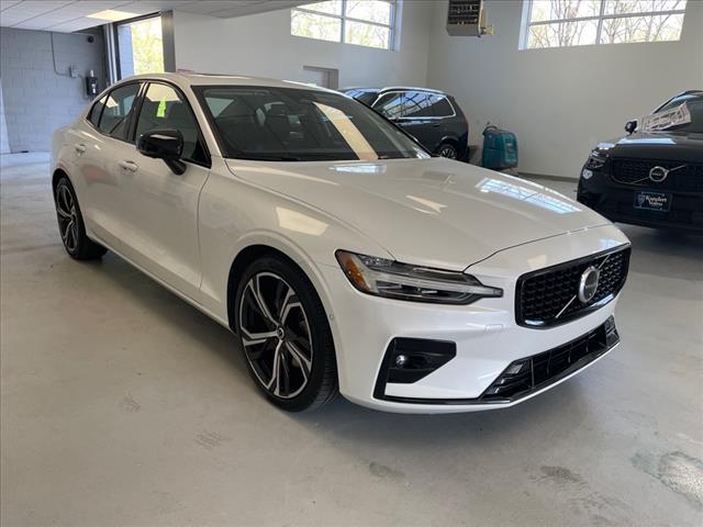 2024 Volvo S60 B5 Plus Dark Theme, 7JRL12TL4RG309391, Stock Number: 32422