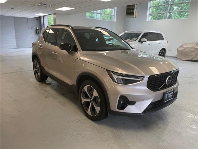 2023 Volvo XC40 B5 Plus Dark Theme, YV4L12UW7P2080977, Stock Number: 25039A
