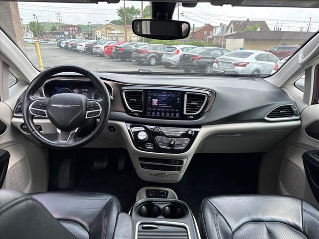 2018 Chrysler Pacifica Touring L Plus