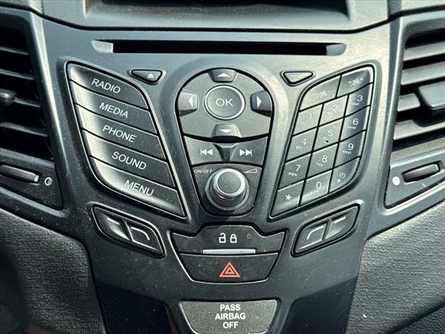 2016 Ford Fiesta SE