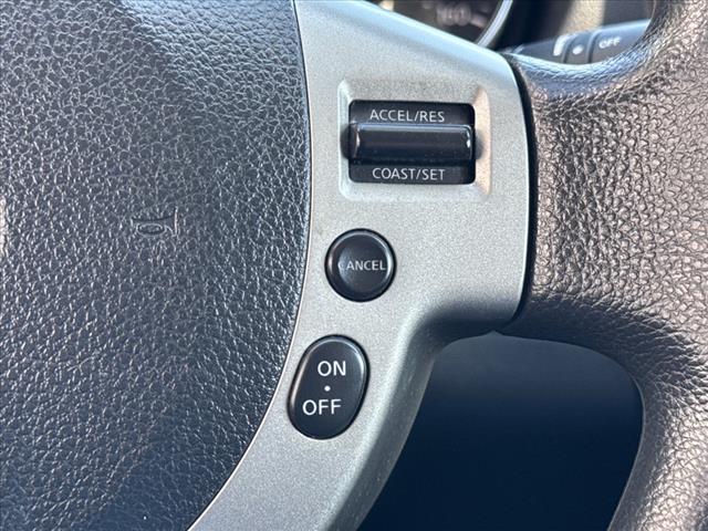 2013 Nissan Rogue SV w/SL Package
