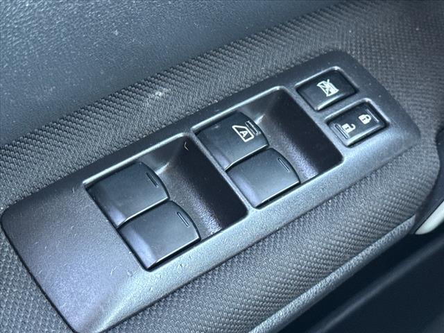 2013 Nissan Rogue SV w/SL Package