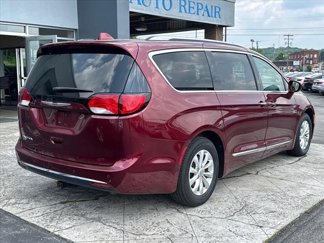 2018 Chrysler Pacifica Touring L Plus