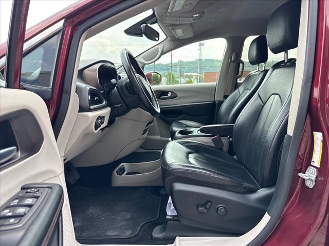 2018 Chrysler Pacifica Touring L Plus