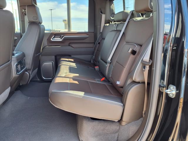 2025 GMC Sierra 2500HD Denali