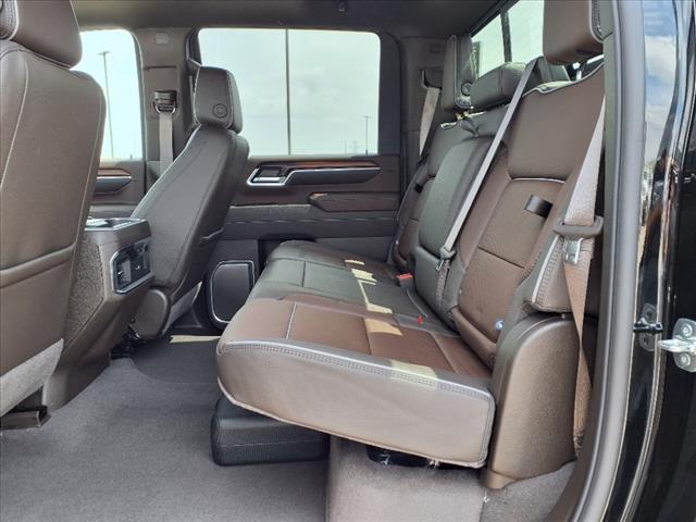 2025 GMC Sierra 2500HD Denali