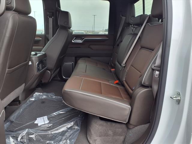 2025 GMC Sierra 2500HD Denali