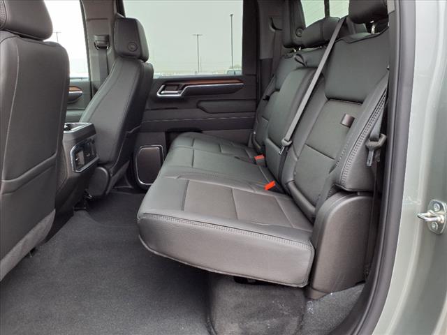 2025 GMC Sierra 2500HD Denali