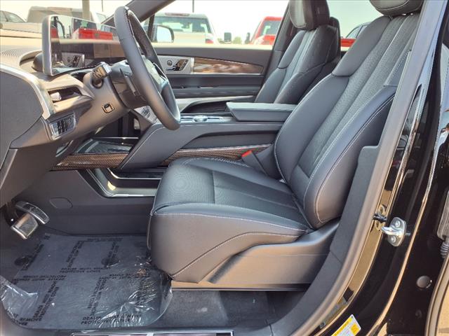 2026 Cadillac VISTIQ Luxury