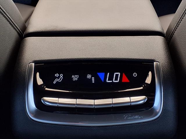 2025 Cadillac XT6 Luxury