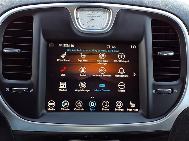 2021 Chrysler 300 Touring