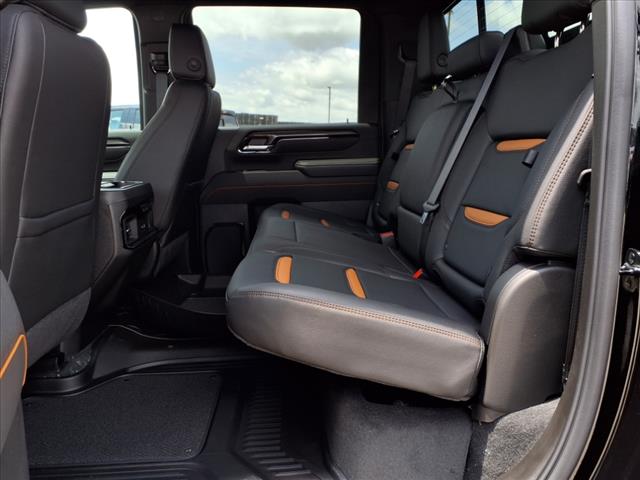 2025 GMC Sierra 3500HD AT4