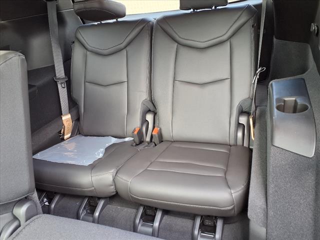 2025 Cadillac XT6 Luxury