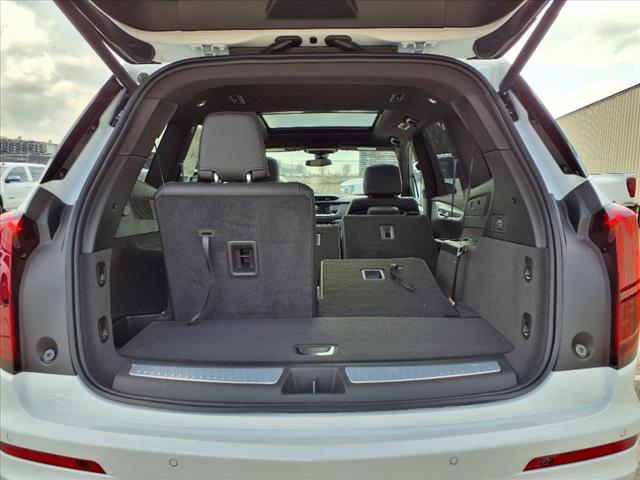 2025 Cadillac XT6 Luxury