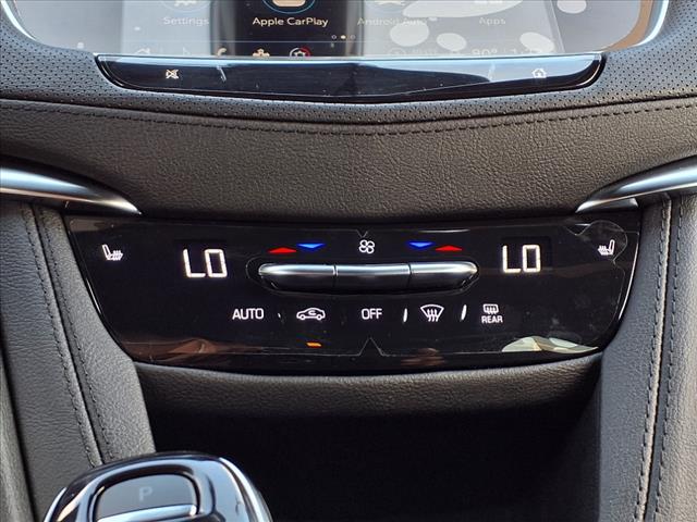 2025 Cadillac XT5 Luxury