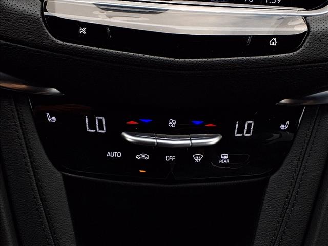 2025 Cadillac XT5 Luxury