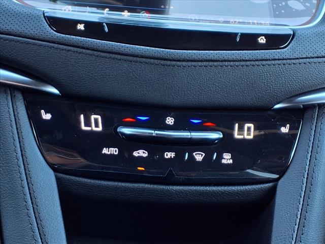 2025 Cadillac XT5 Luxury